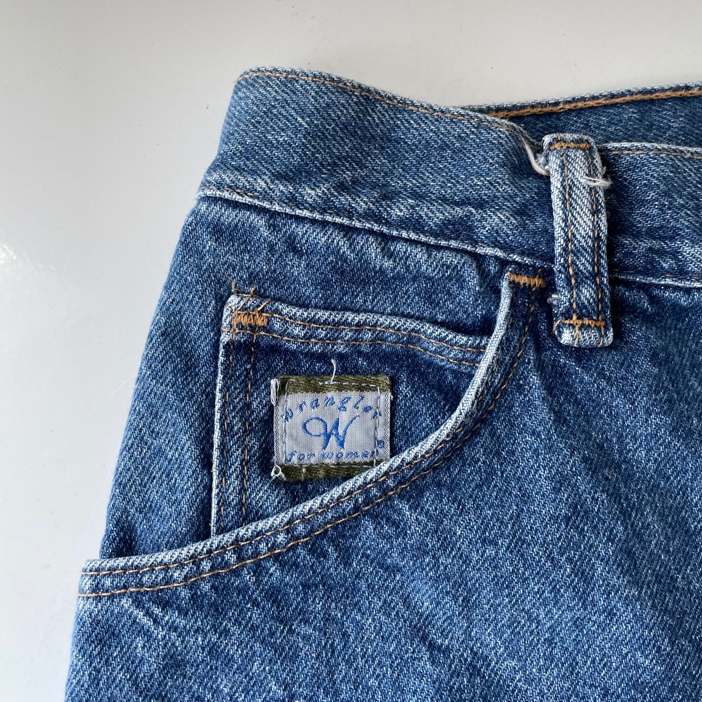 Vintage 90’s Wrangler for Women Denim Jean Mom Shorts