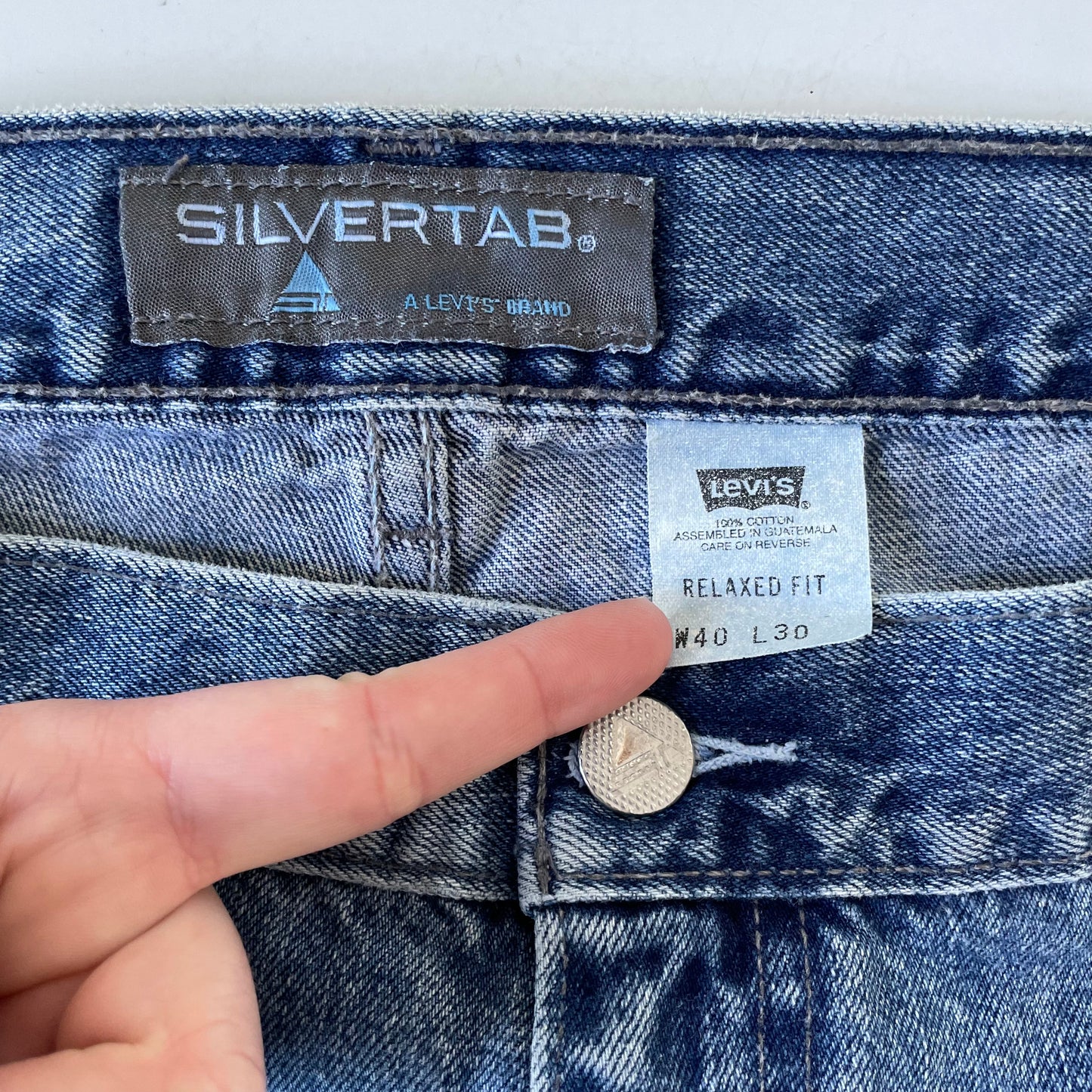 Vintage Y2K 2001 Silvertab Levi’s HEMMED Denim Jeans