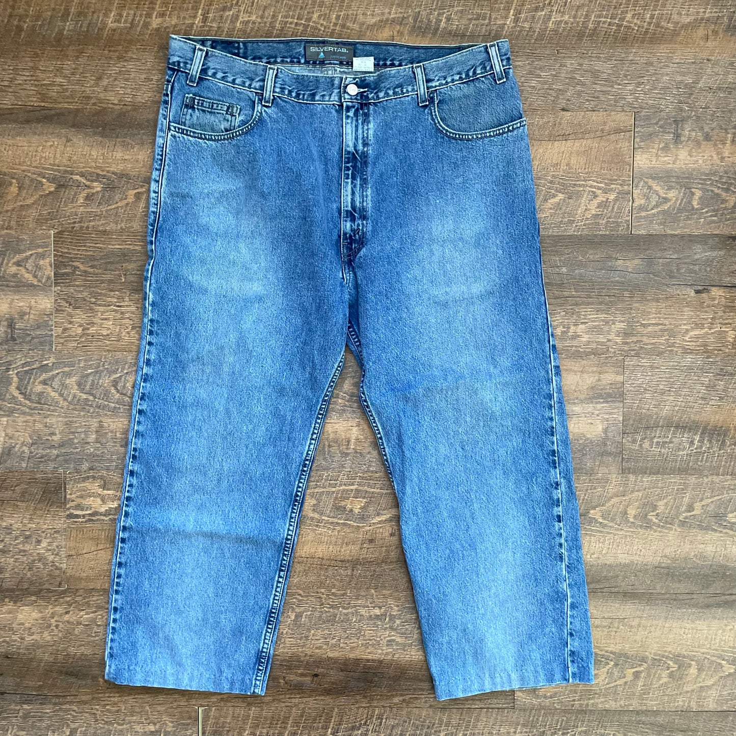 Vintage Y2K 2001 Silvertab Levi’s HEMMED Denim Jeans