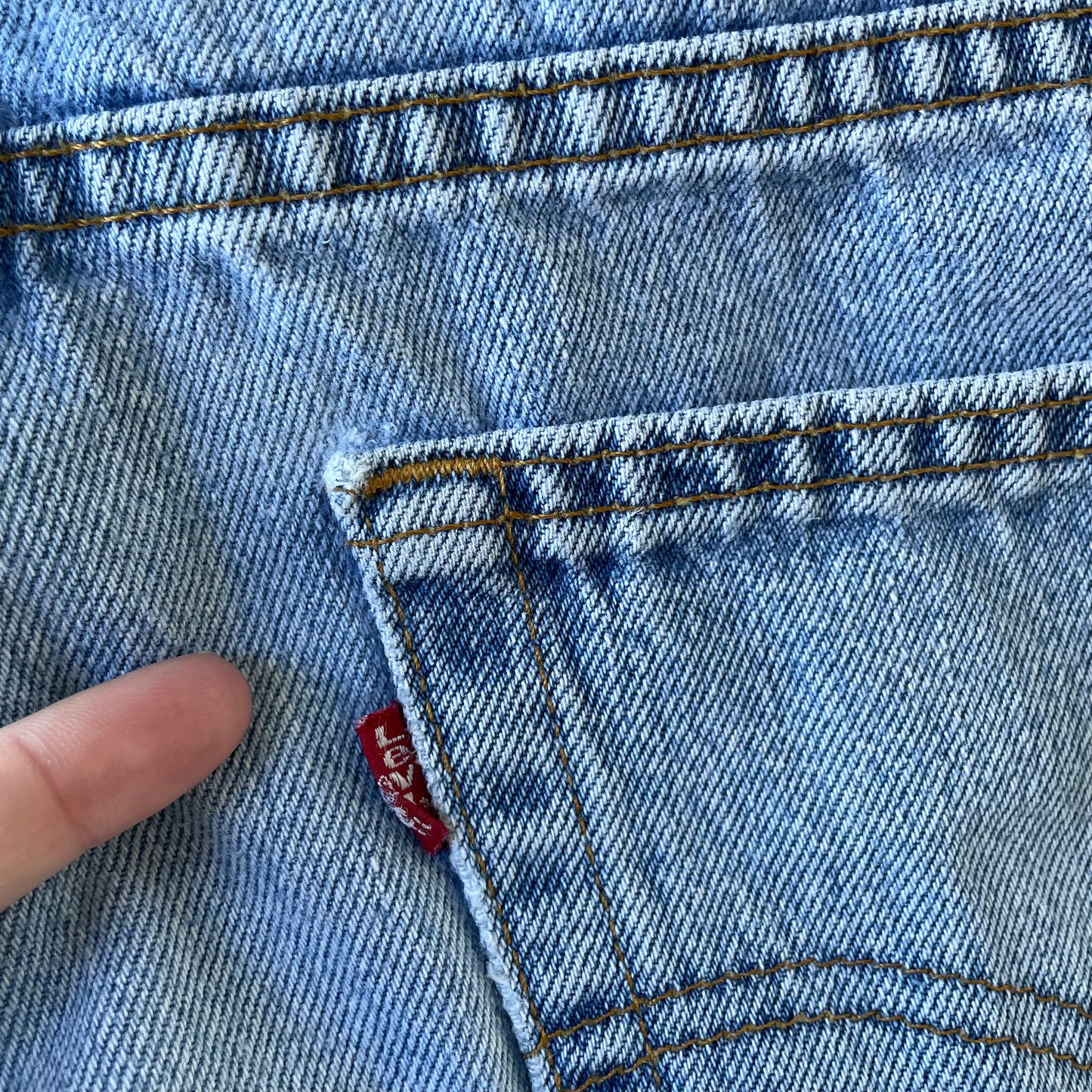 Vintage Y2K 2001 Levi’s 560 100% Cotton Denim Jeans