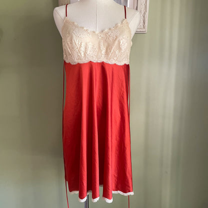 Vintage 60’s Vanity Fair Burnt Orange Nylon Slip