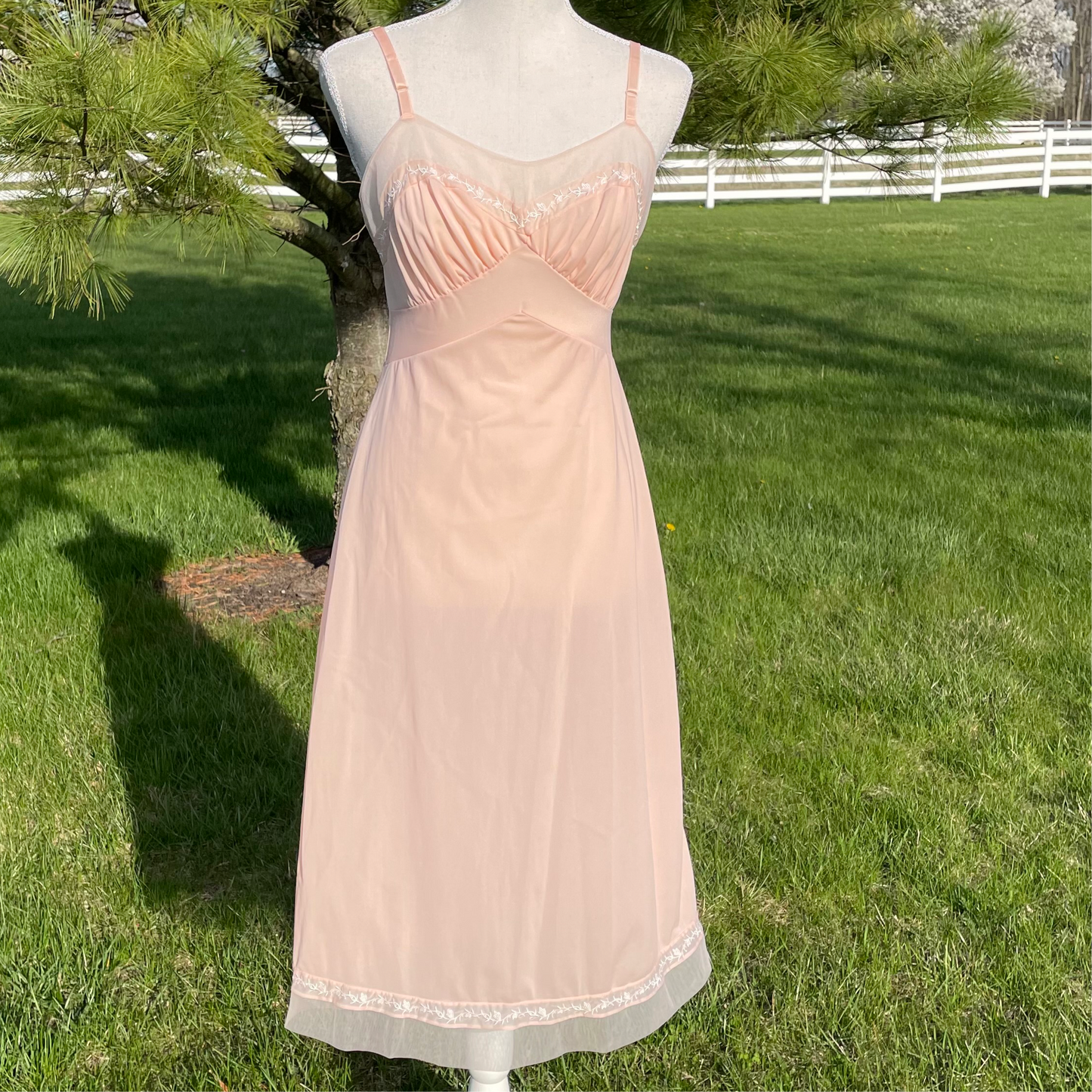 Vintage 50’s Van Raalte Pastel Pink Petalskin Slip