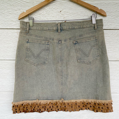 Vintage Y2K Tag Rag Culture Skirt
